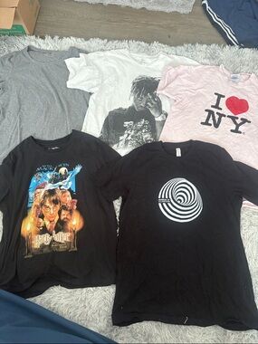 Graphic T shirts bundle of 5-Large